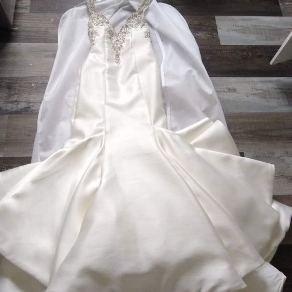 Madison James Mermaid Wedding Dress - Picture 6 of 6